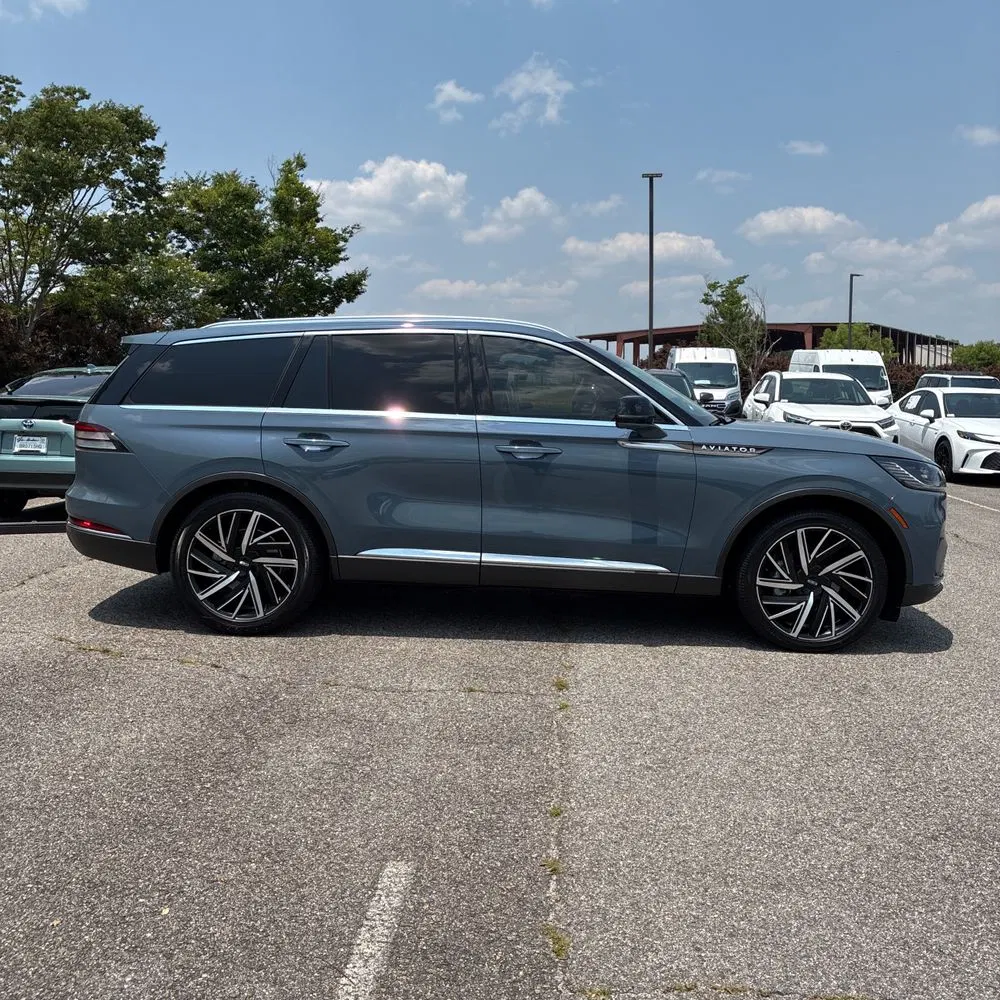 2025 Lincoln Aviator Reserve