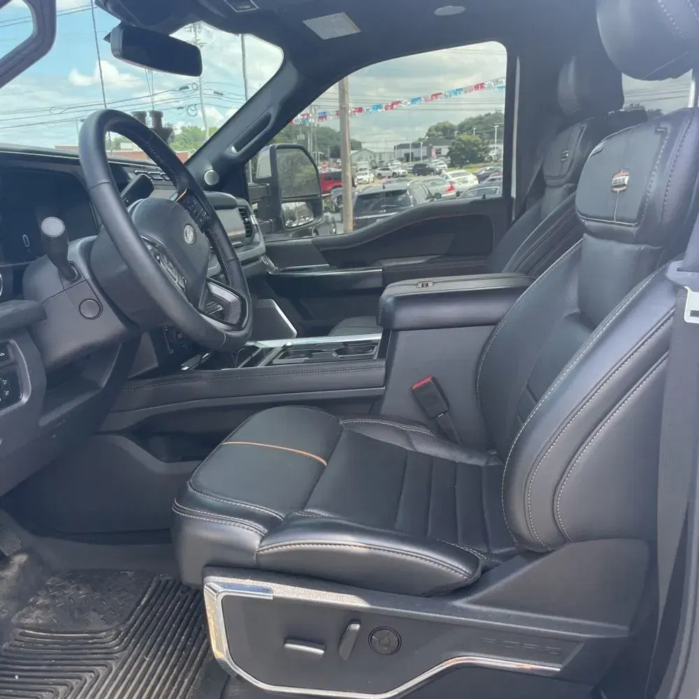 2024 Ford F-250 Super Duty Platinum