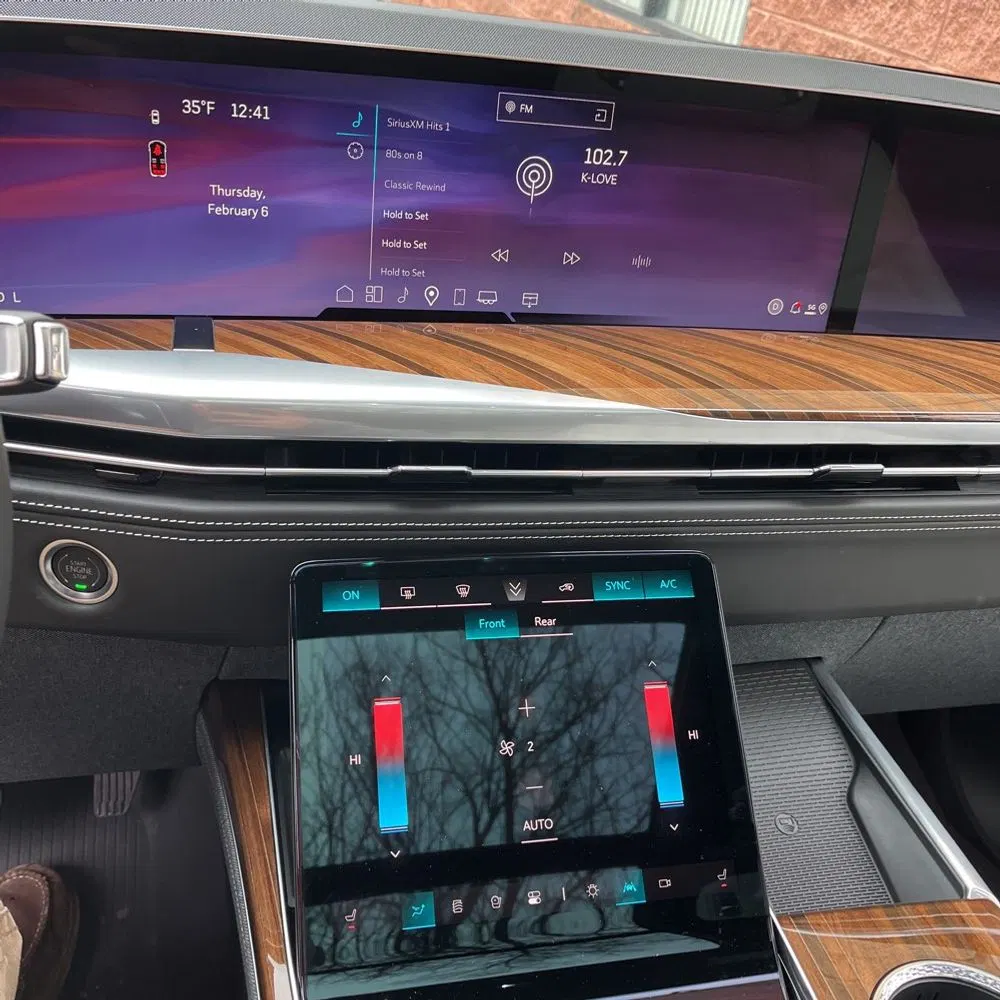 2025 Cadillac Escalade Sport Platinum