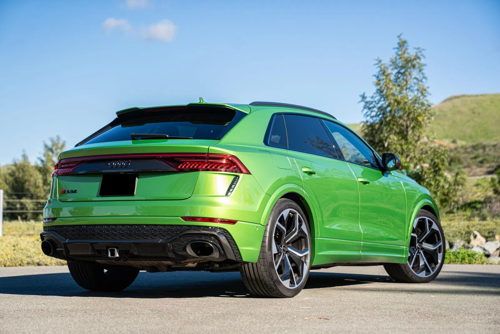 2022 Audi RS Q8 - Twin-Turbo V8, AWD, Audi Exclusive Java Green, Highly Equipped