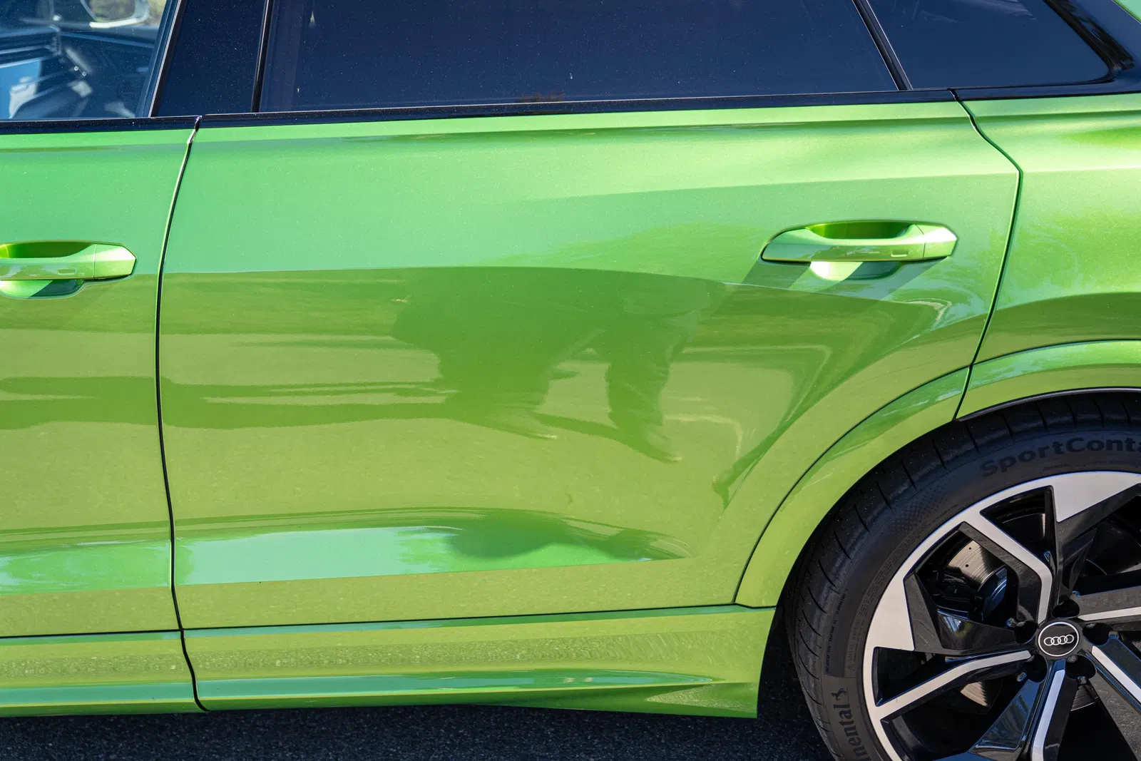 2022 Audi RS Q8 - Twin-Turbo V8, AWD, Audi Exclusive Java Green, Highly Equipped
