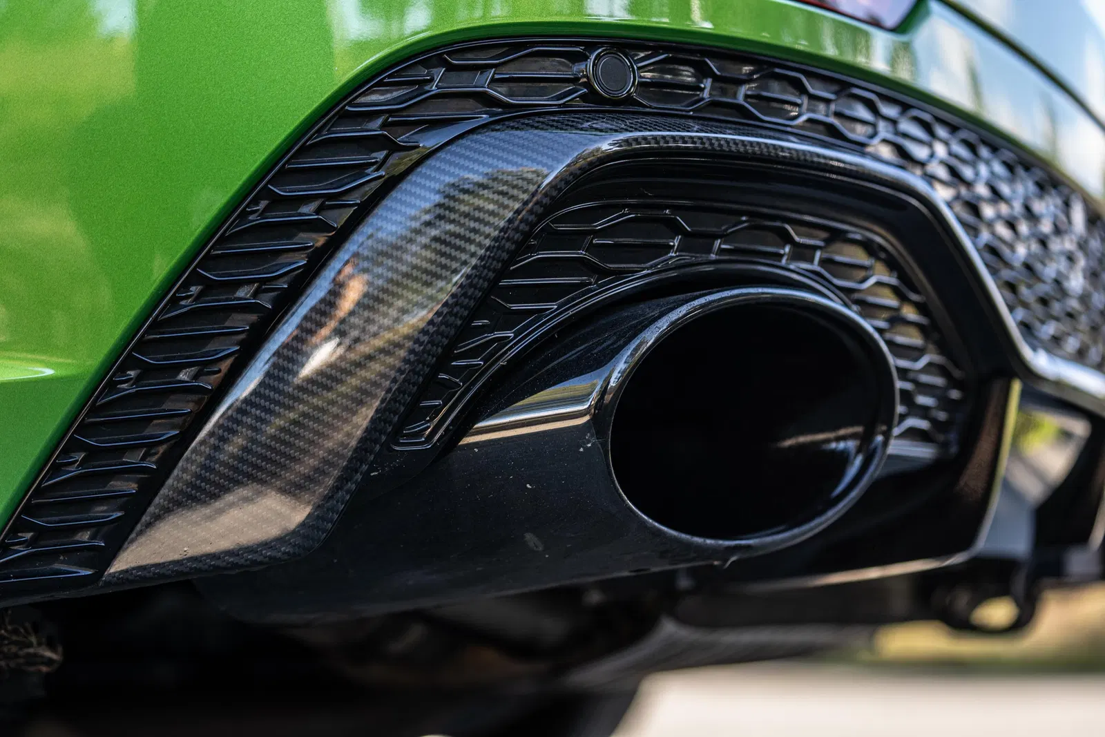2022 Audi RS Q8 - Twin-Turbo V8, AWD, Audi Exclusive Java Green, Highly Equipped