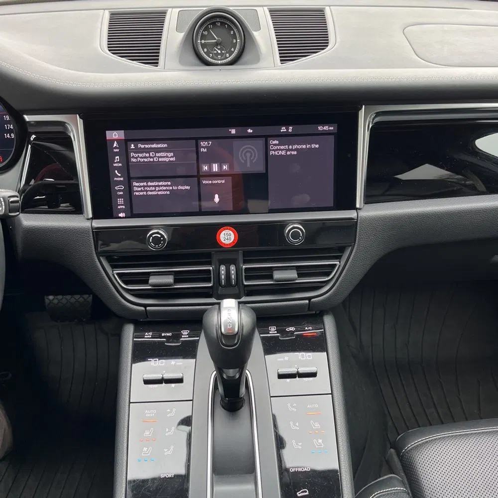 2023 Porsche Macan Base