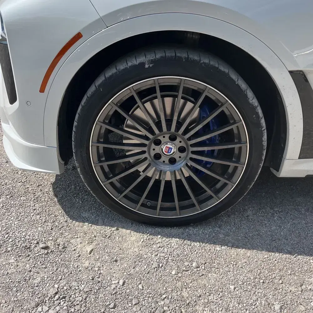 2024 BMW X7 Alpina XB7