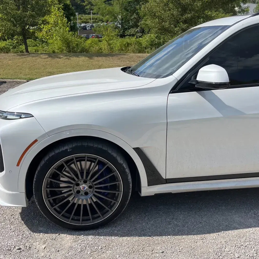 2024 BMW X7 Alpina XB7