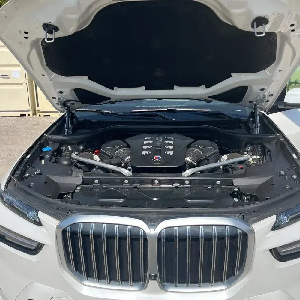 2024 BMW X7 Alpina XB7