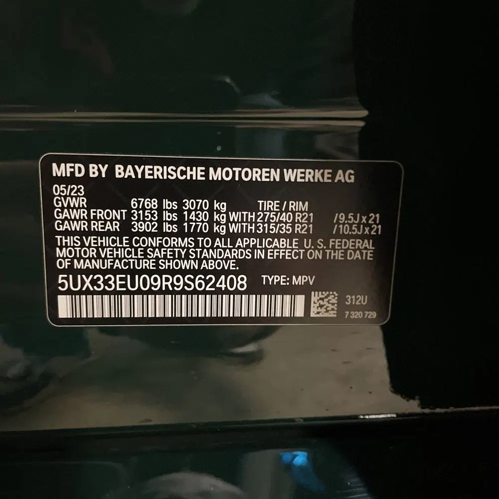 2024 BMW X5 M60i