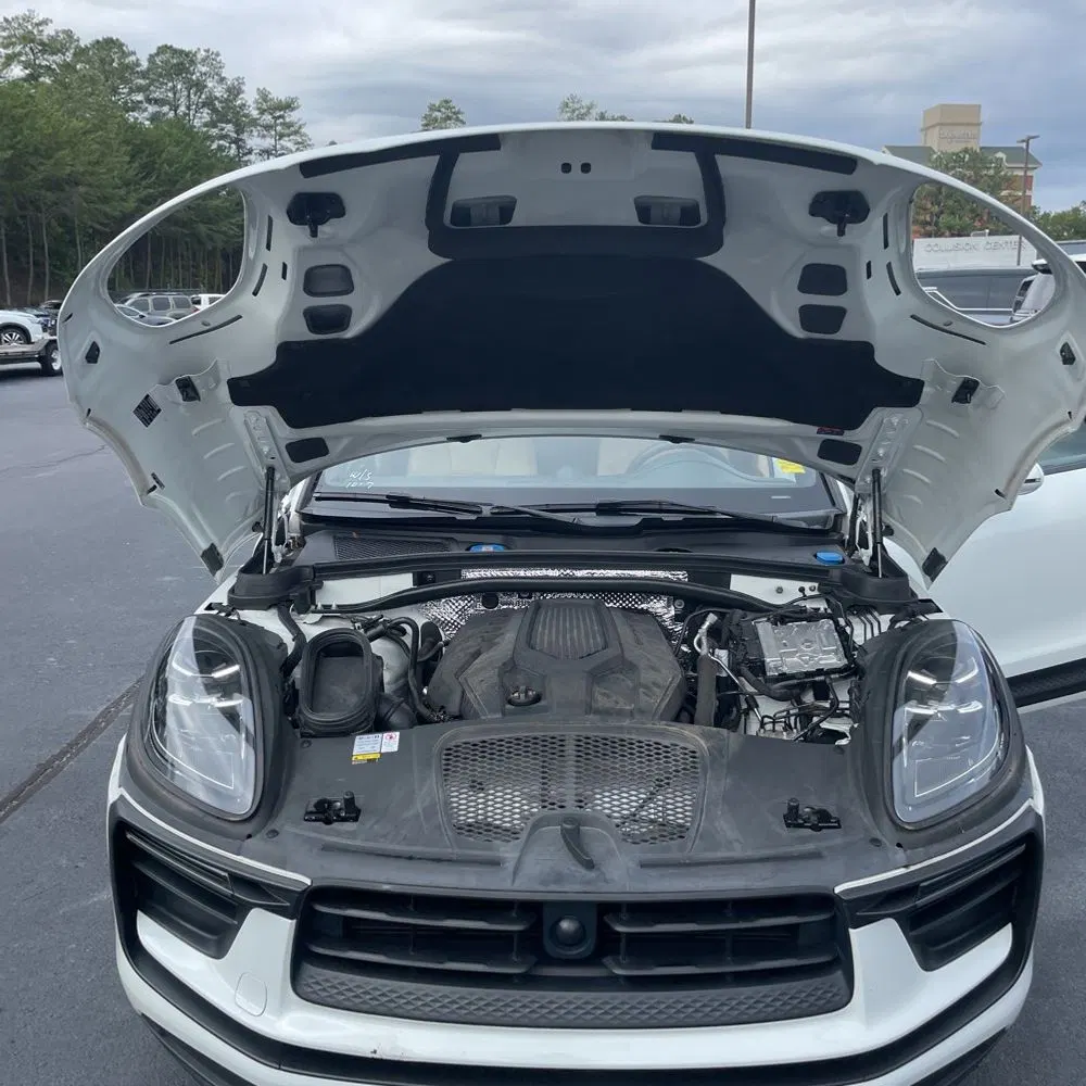 2022 Porsche Macan Base