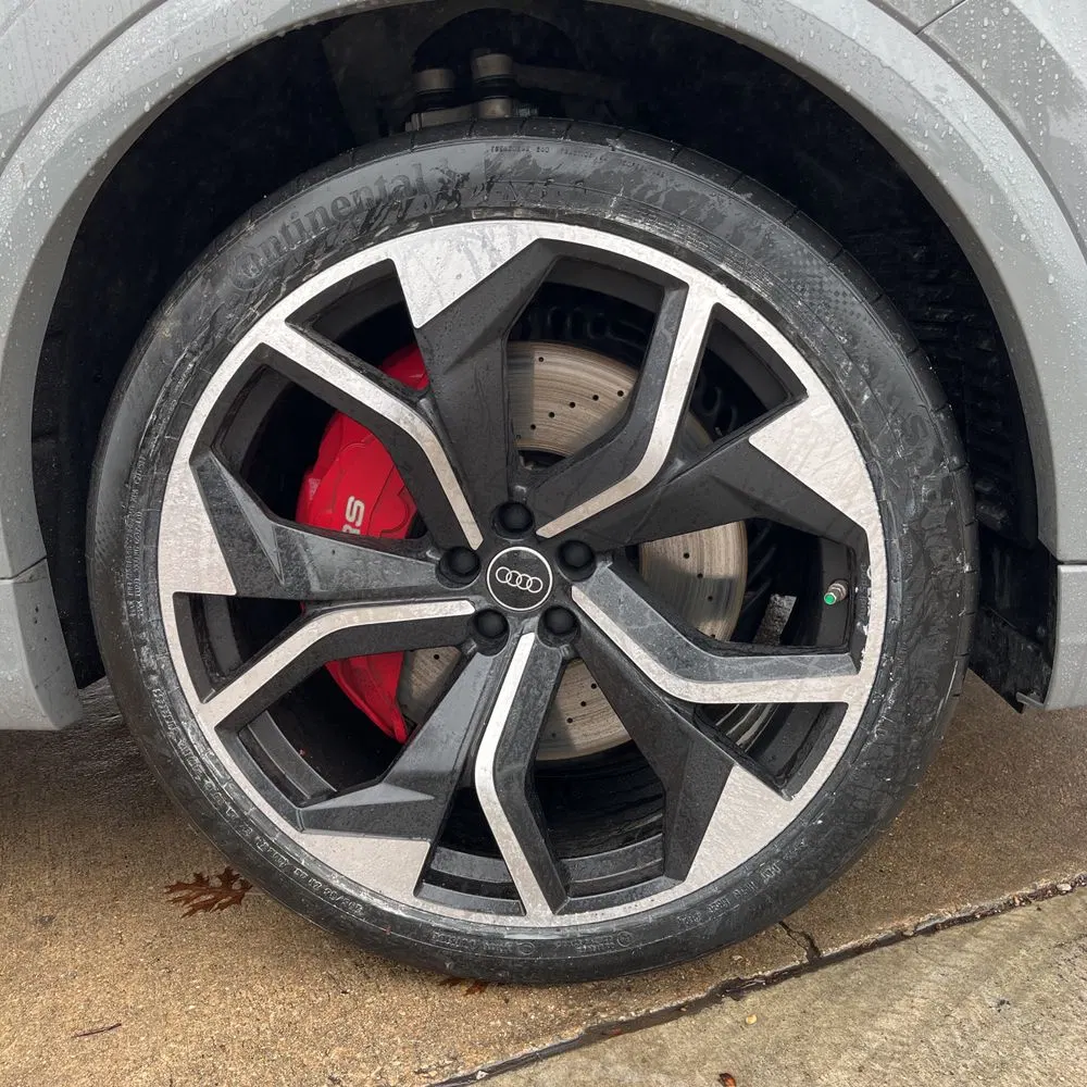 2024 Audi RS Q8 Base