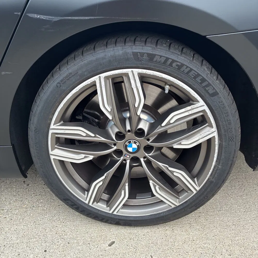 2022 BMW 7-Series M760xi