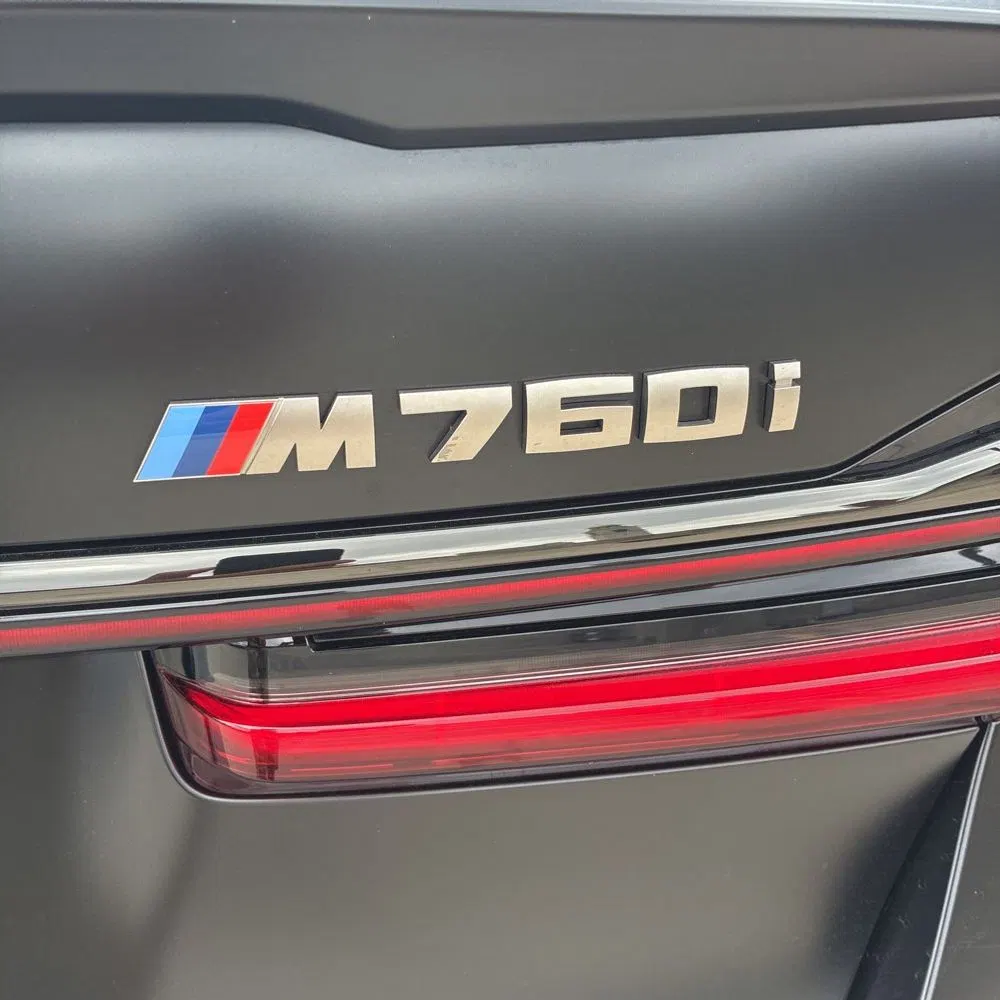 2022 BMW 7-Series M760xi
