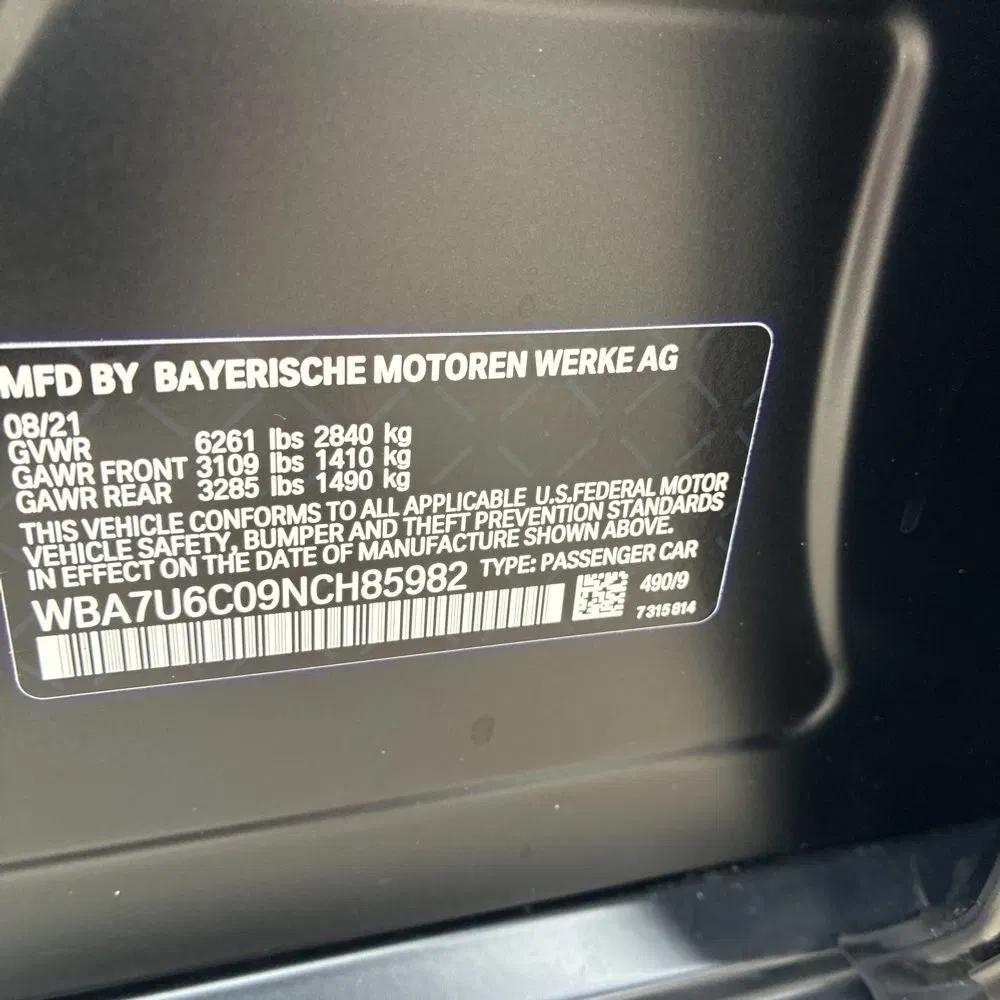 2022 BMW 7-Series M760xi