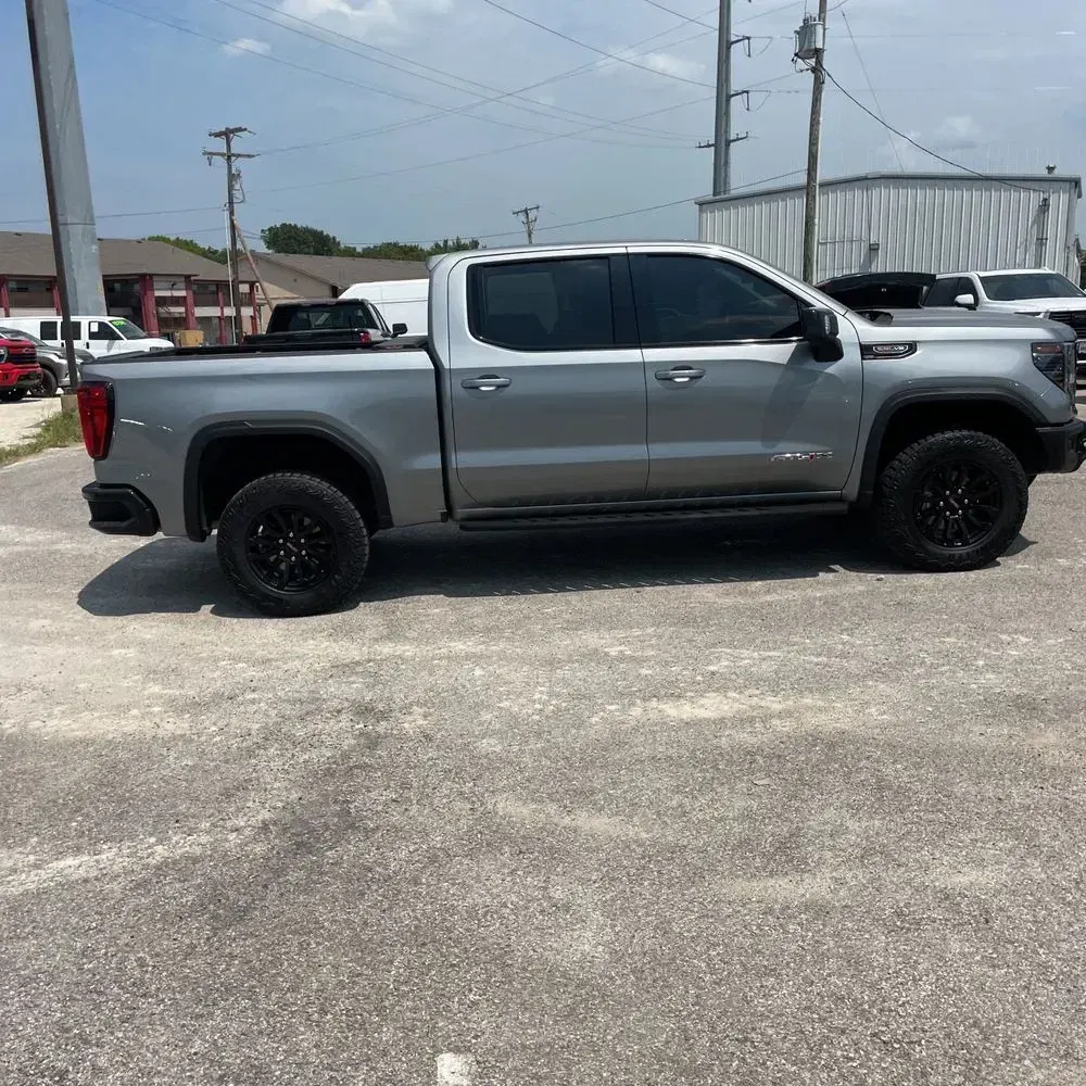 2023 GMC Sierra 1500 AT4X