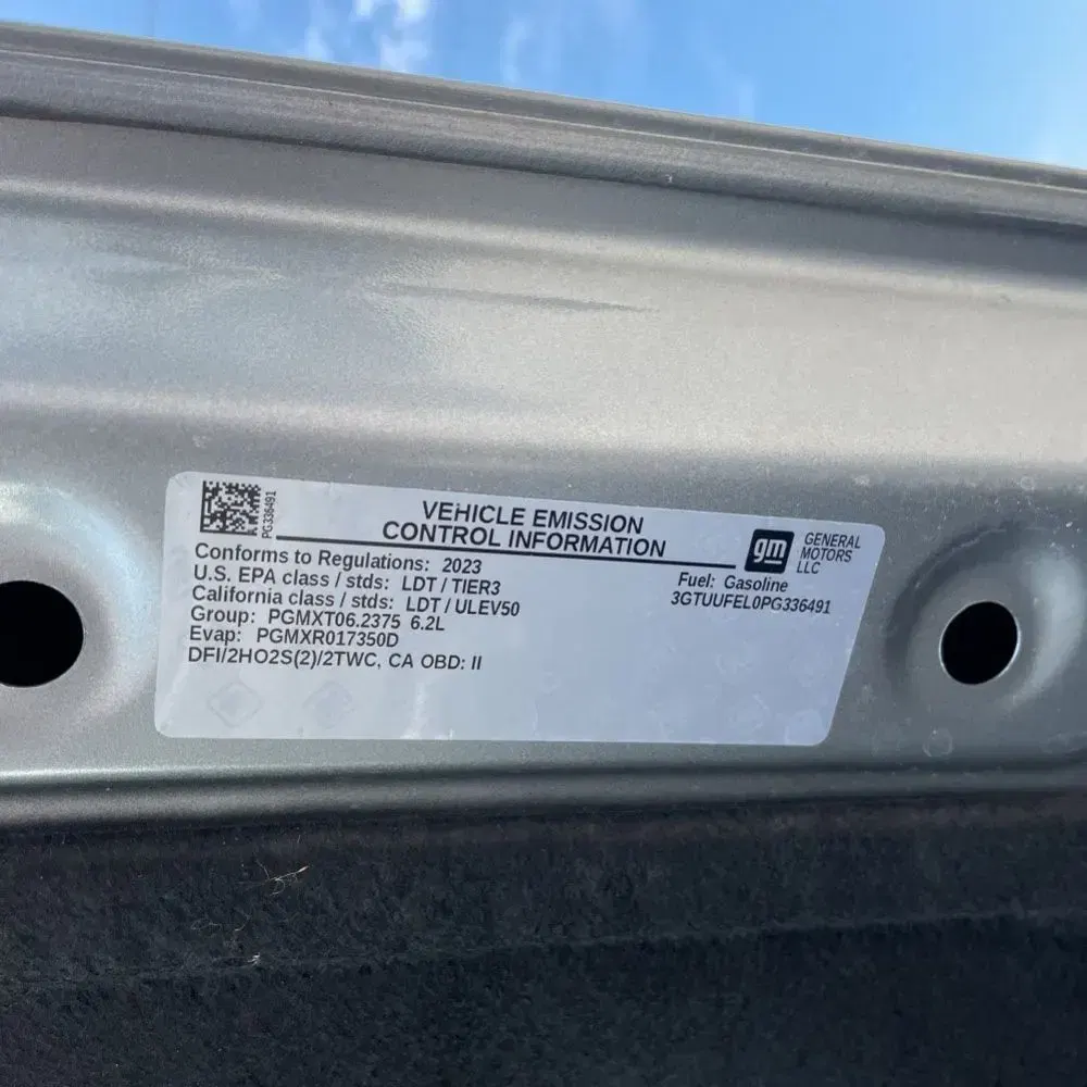 2023 GMC Sierra 1500 AT4X