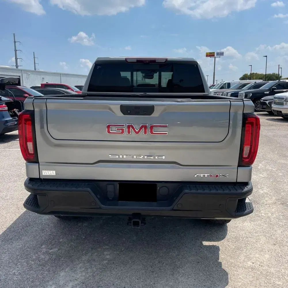 2023 GMC Sierra 1500 AT4X