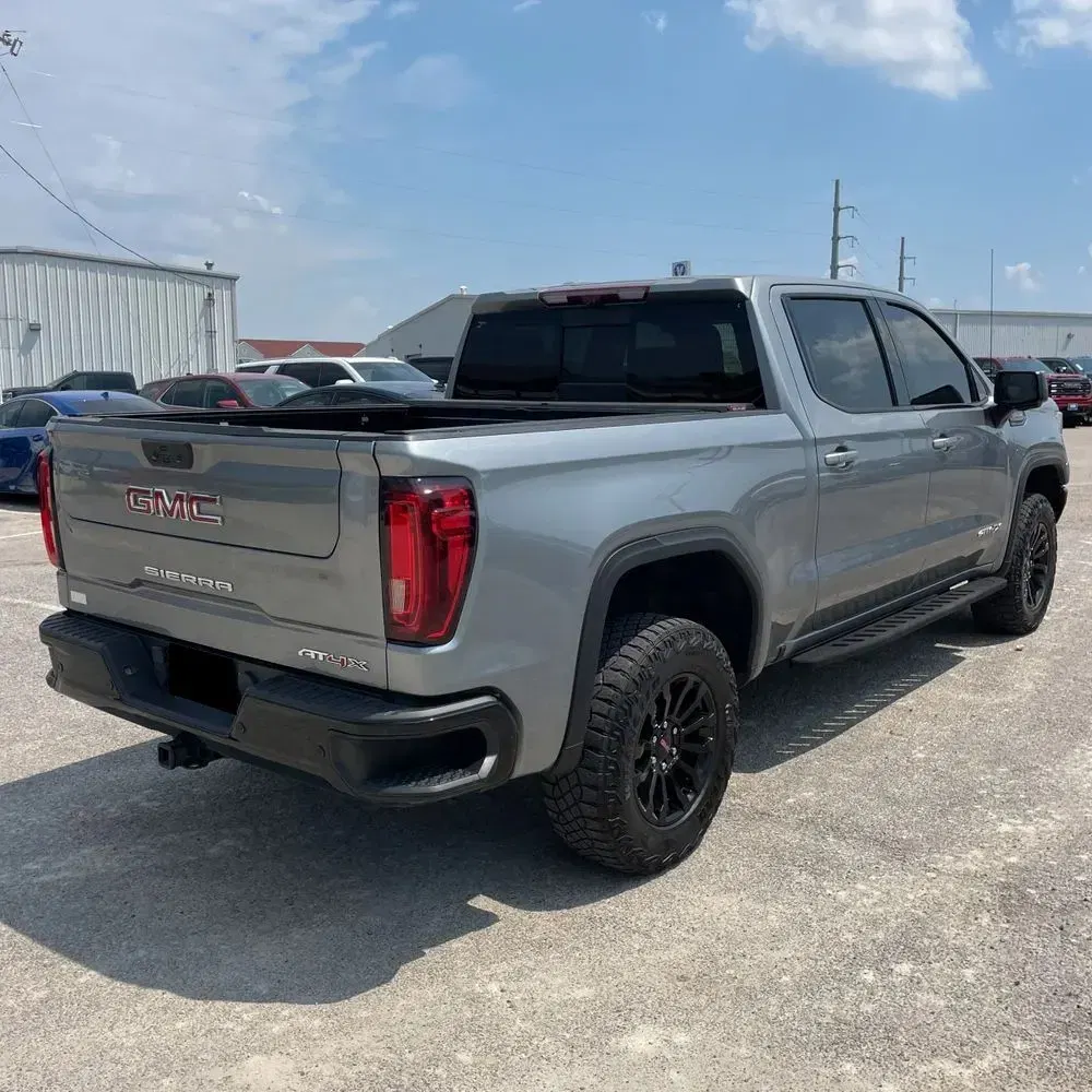 2023 GMC Sierra 1500 AT4X