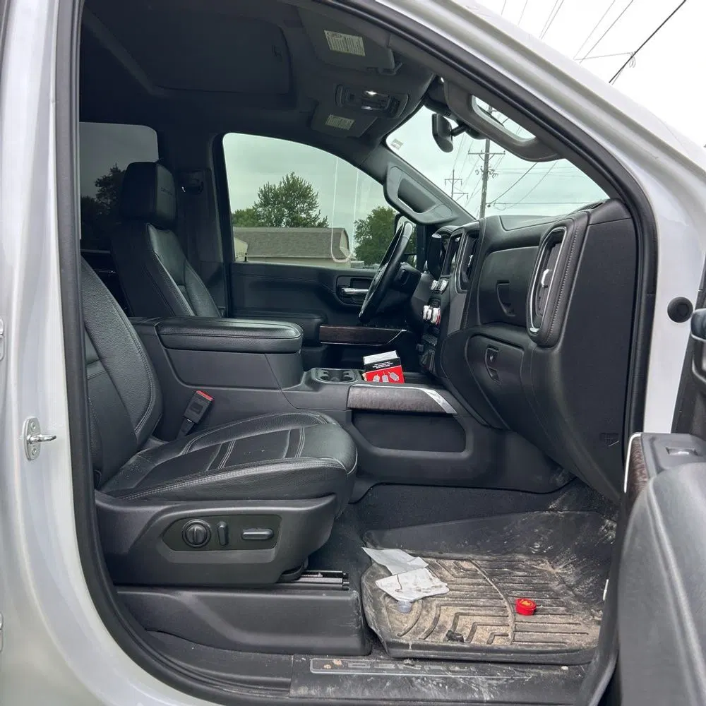 2023 GMC Sierra 2500HD Denali