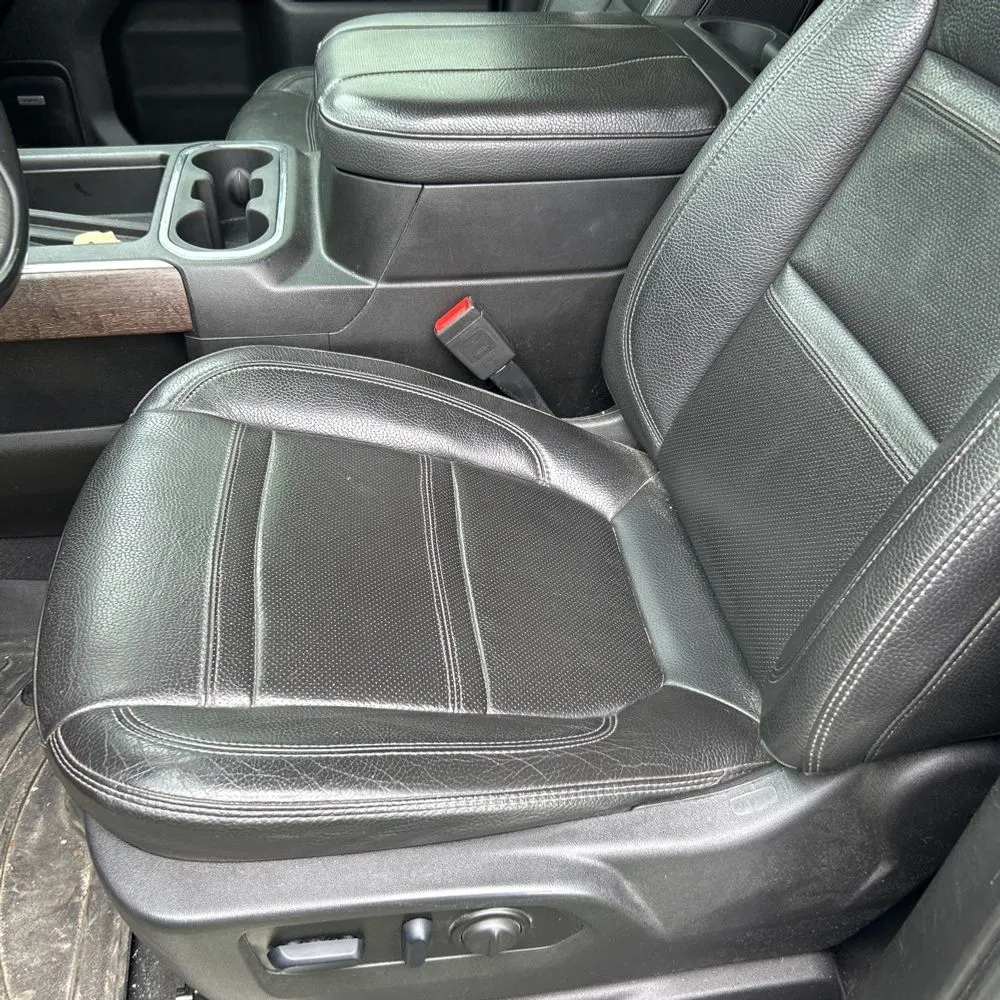 2023 GMC Sierra 2500HD Denali