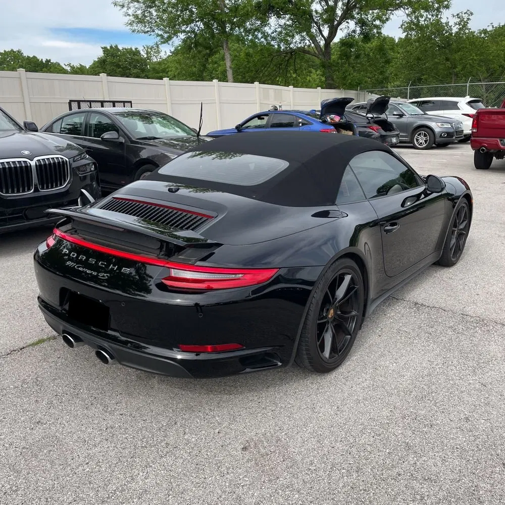 2017 Porsche 911 Carrera 4S