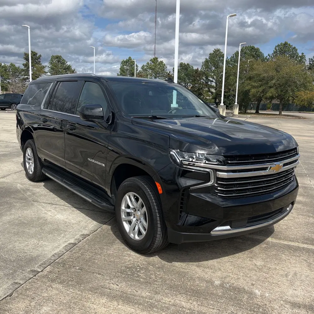 2024 Chevrolet Suburban LT