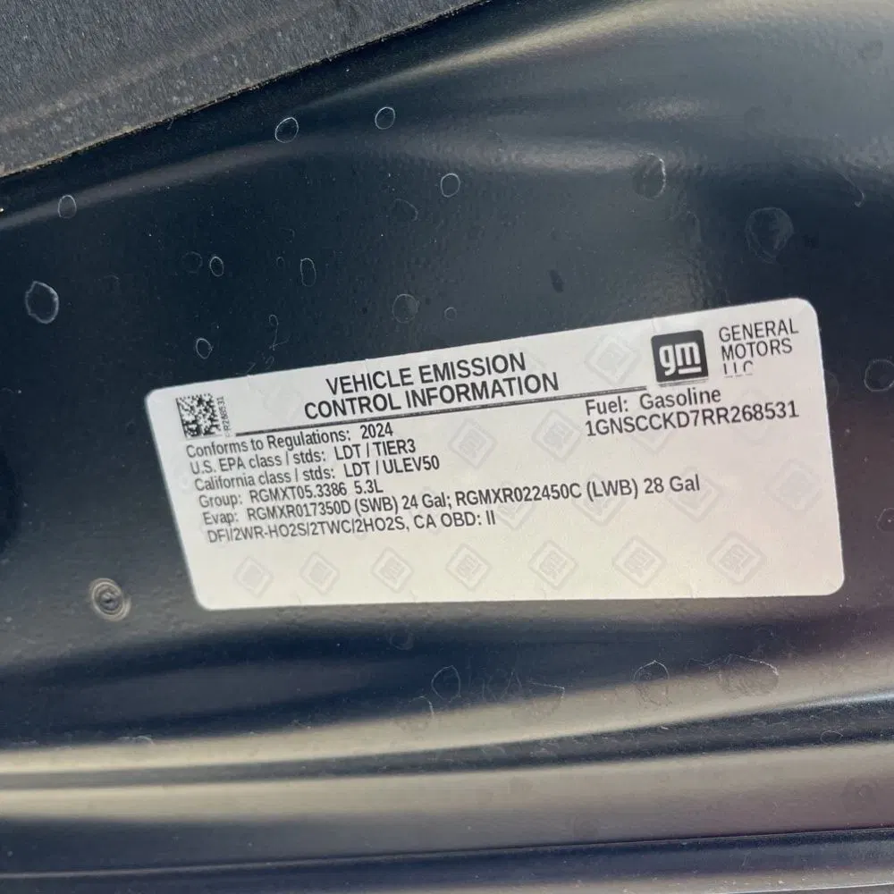 2024 Chevrolet Suburban LT