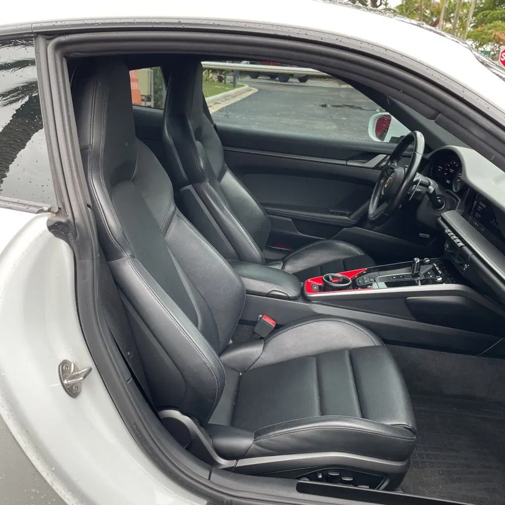 2020 Porsche 911 Carrera 4S