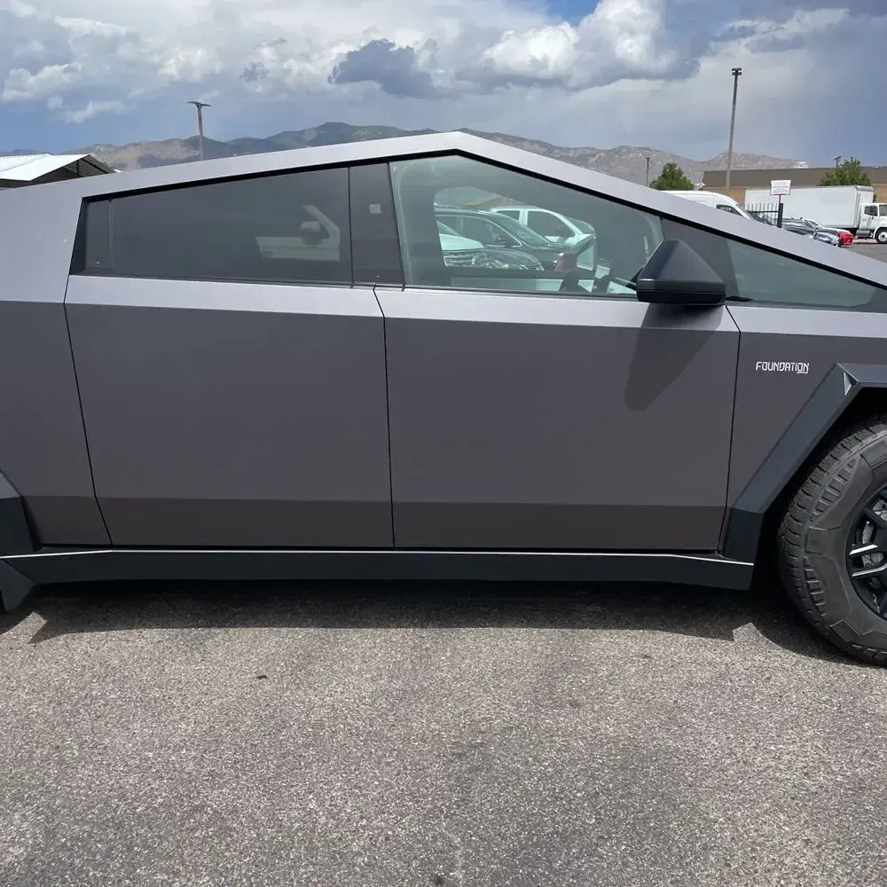 2024 Tesla Cybertruck Base