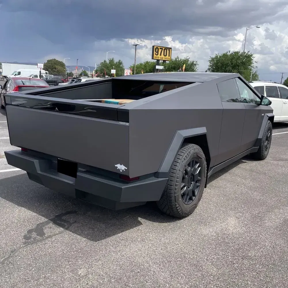 2024 Tesla Cybertruck Base