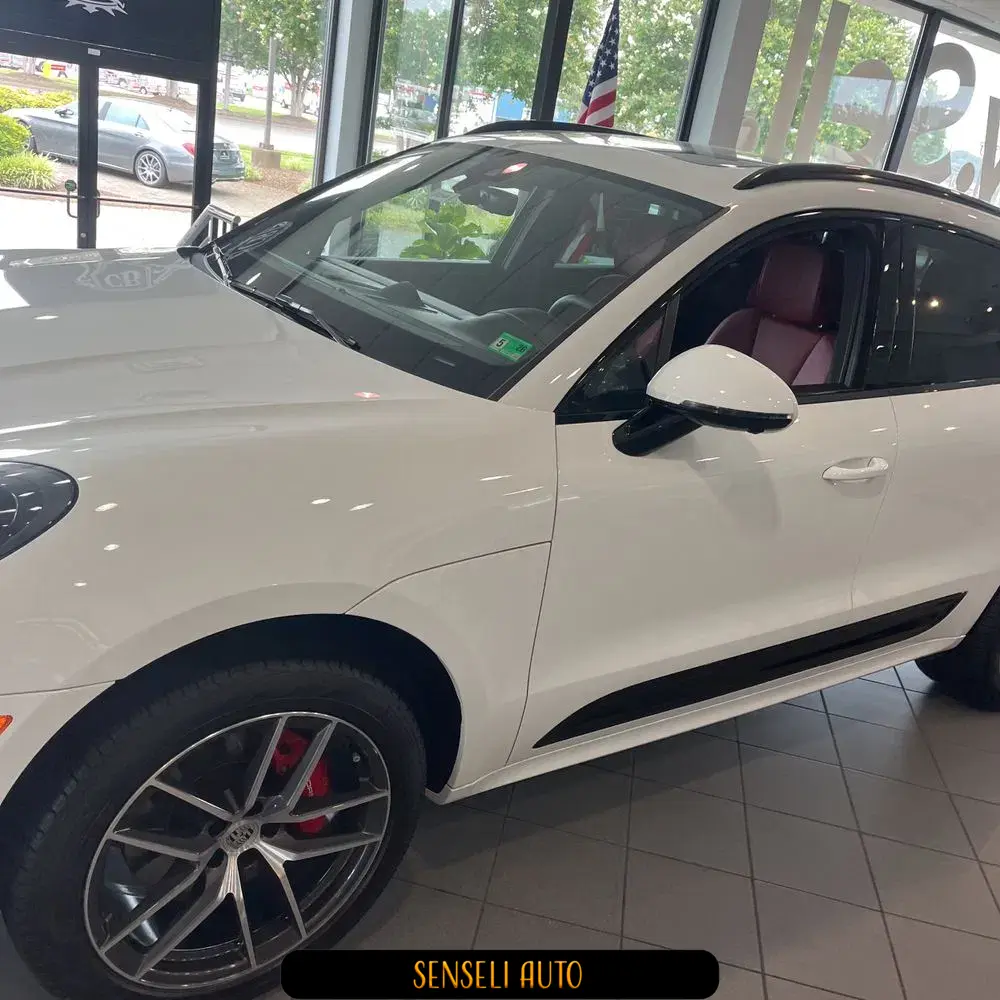 2024 Porsche Macan S