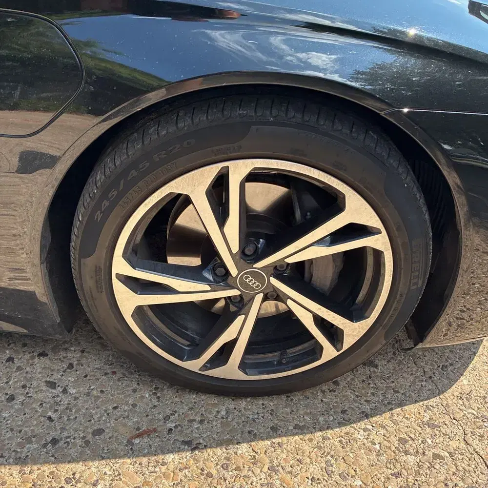 2023 Audi e-tron GT Premium Plus