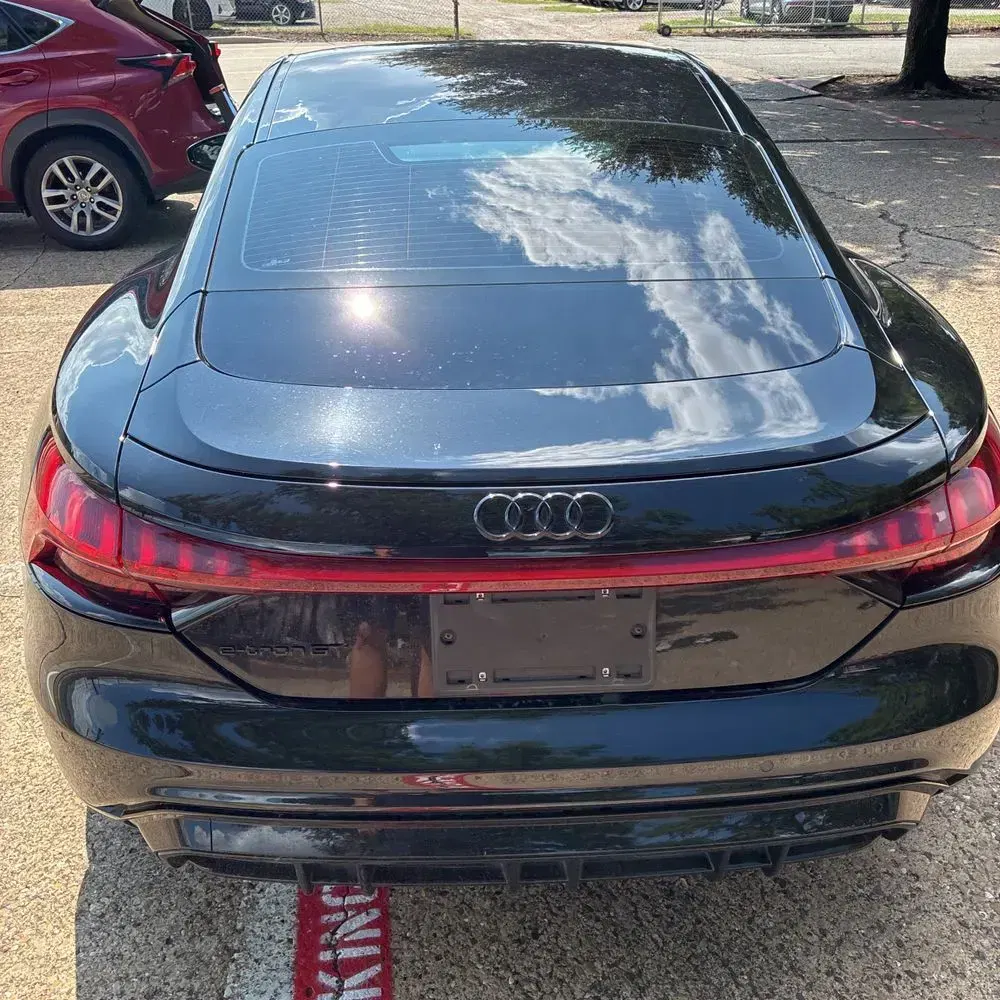 2023 Audi e-tron GT Premium Plus