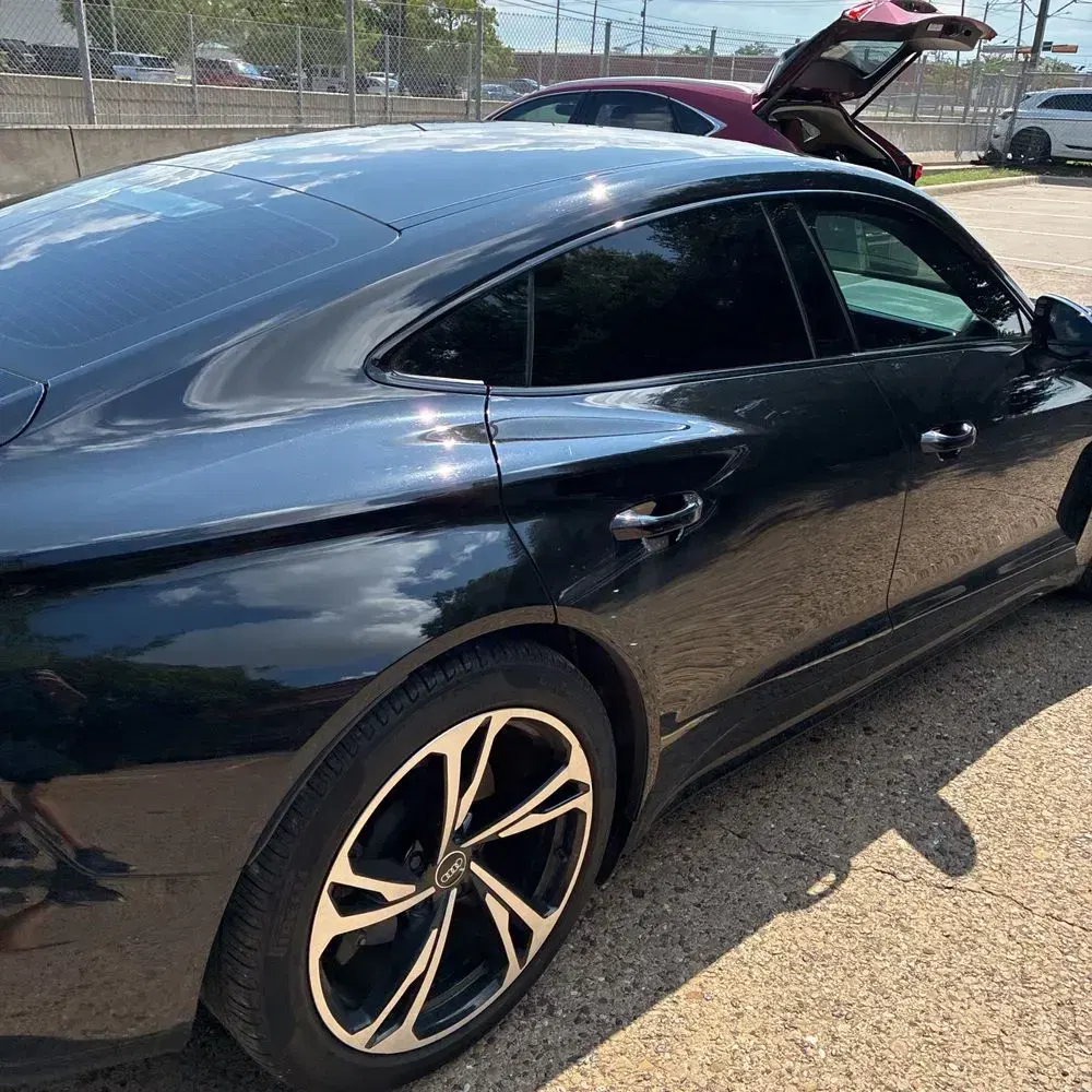 2023 Audi e-tron GT Premium Plus