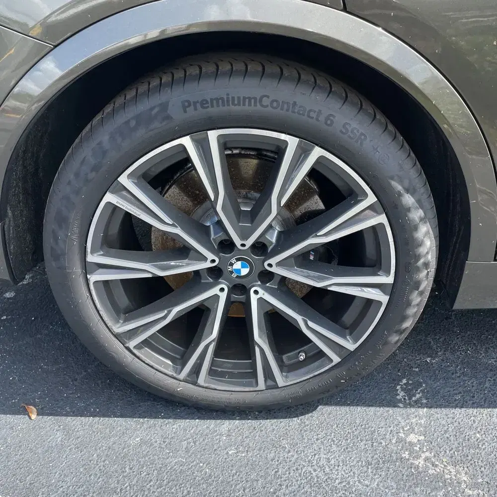 2022 BMW X7 M50i