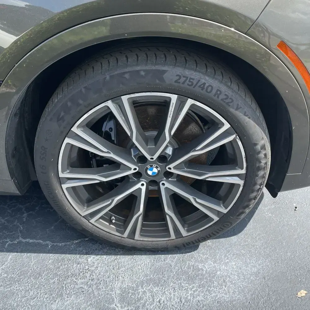 2022 BMW X7 M50i