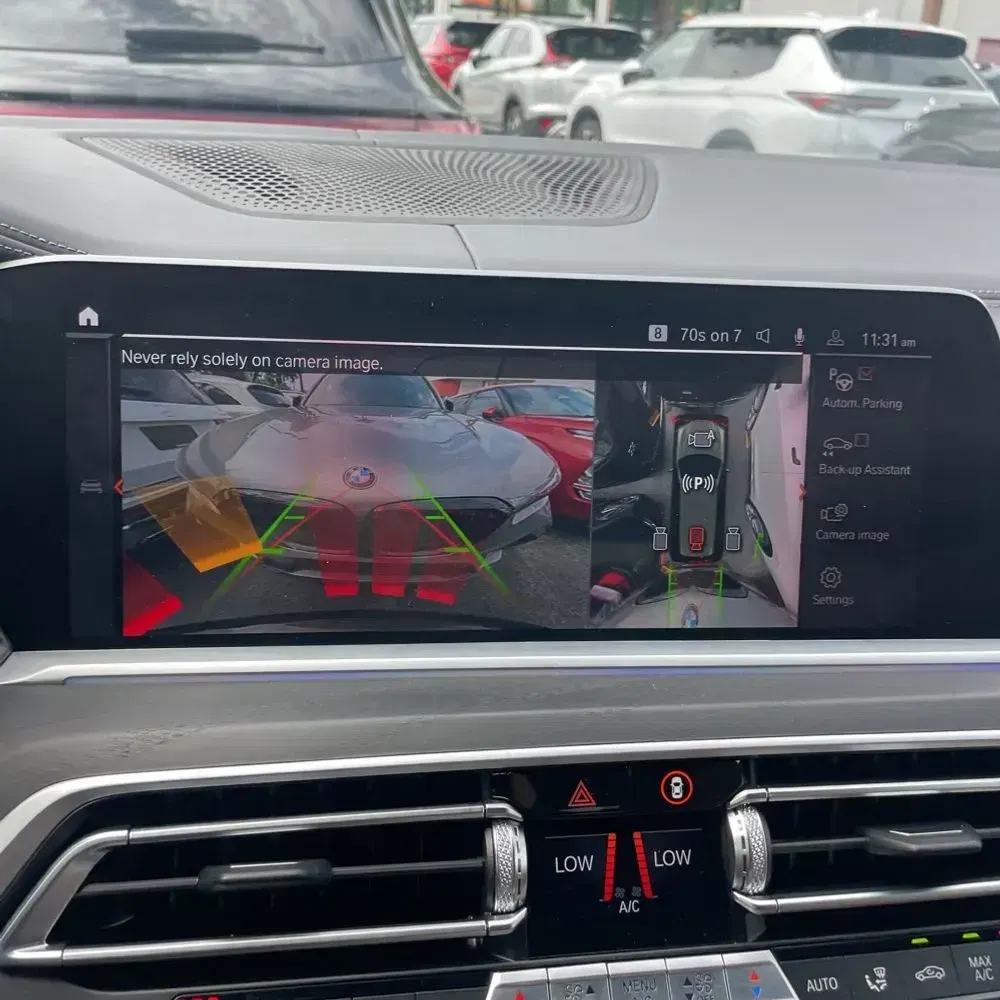 2022 BMW X7 M50i