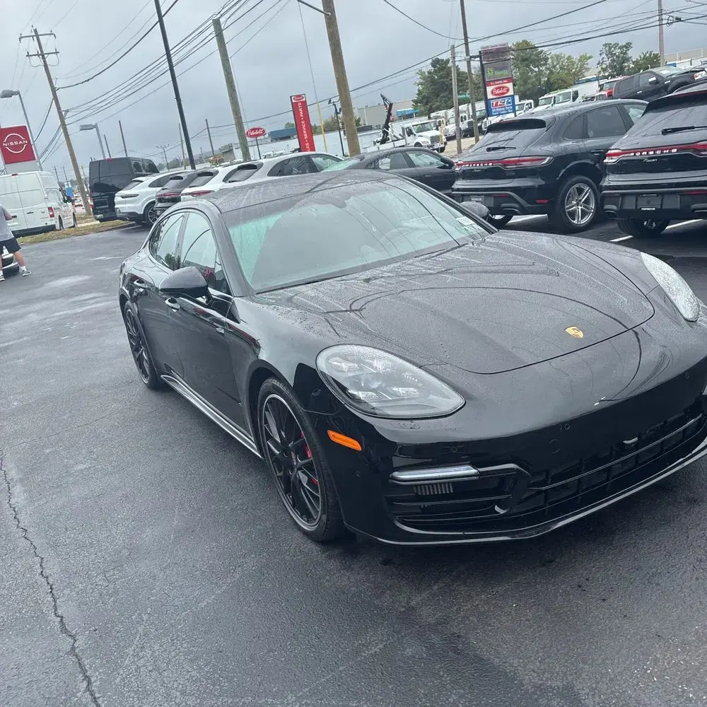 2019 Porsche Panamera GTS