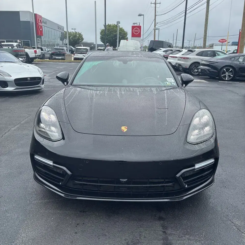 2019 Porsche Panamera GTS