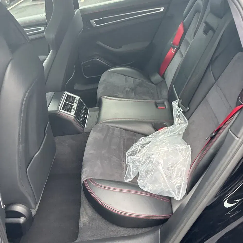 2019 Porsche Panamera GTS