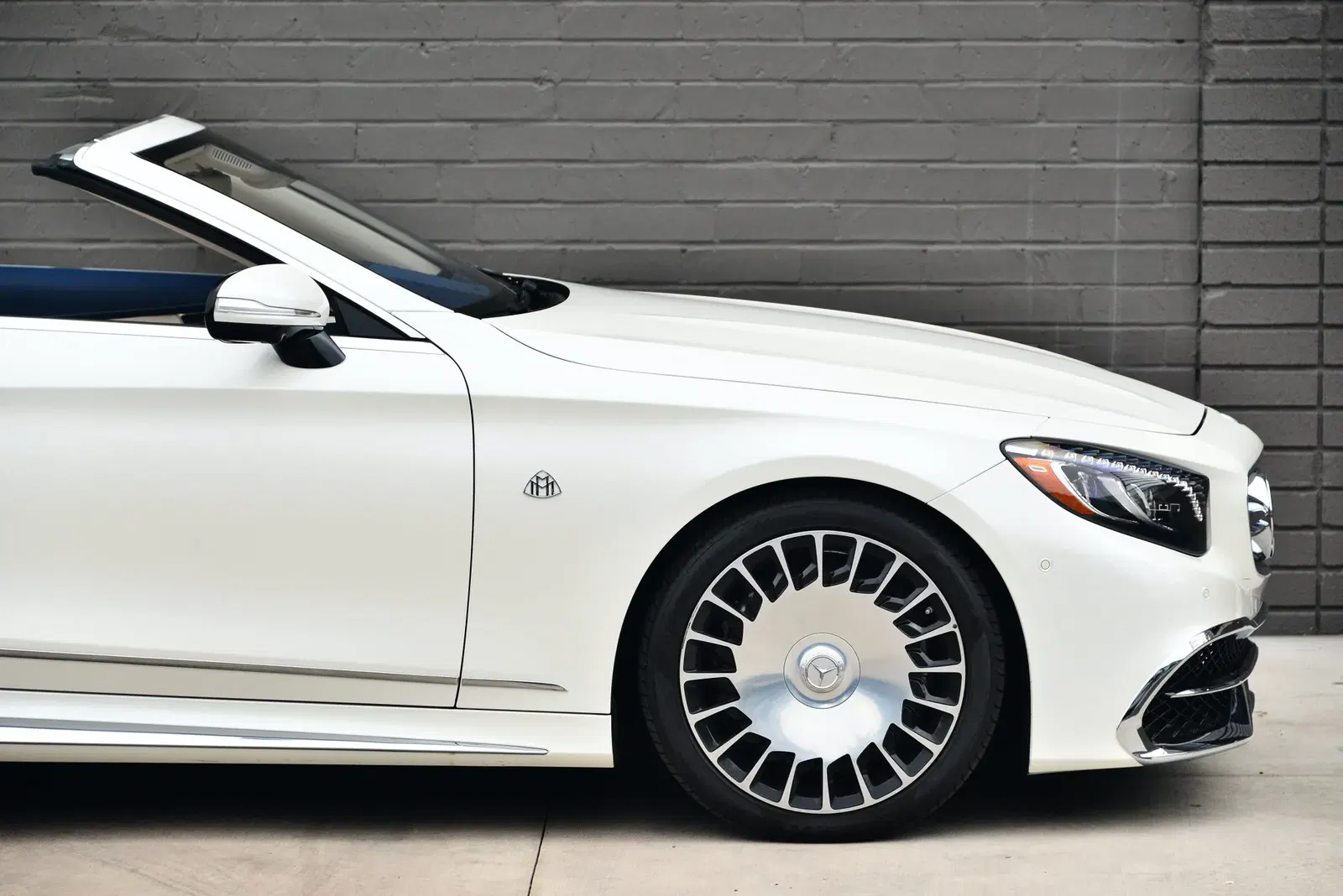 2,700-Mile 2017 Mercedes-Maybach S650 Cabriolet