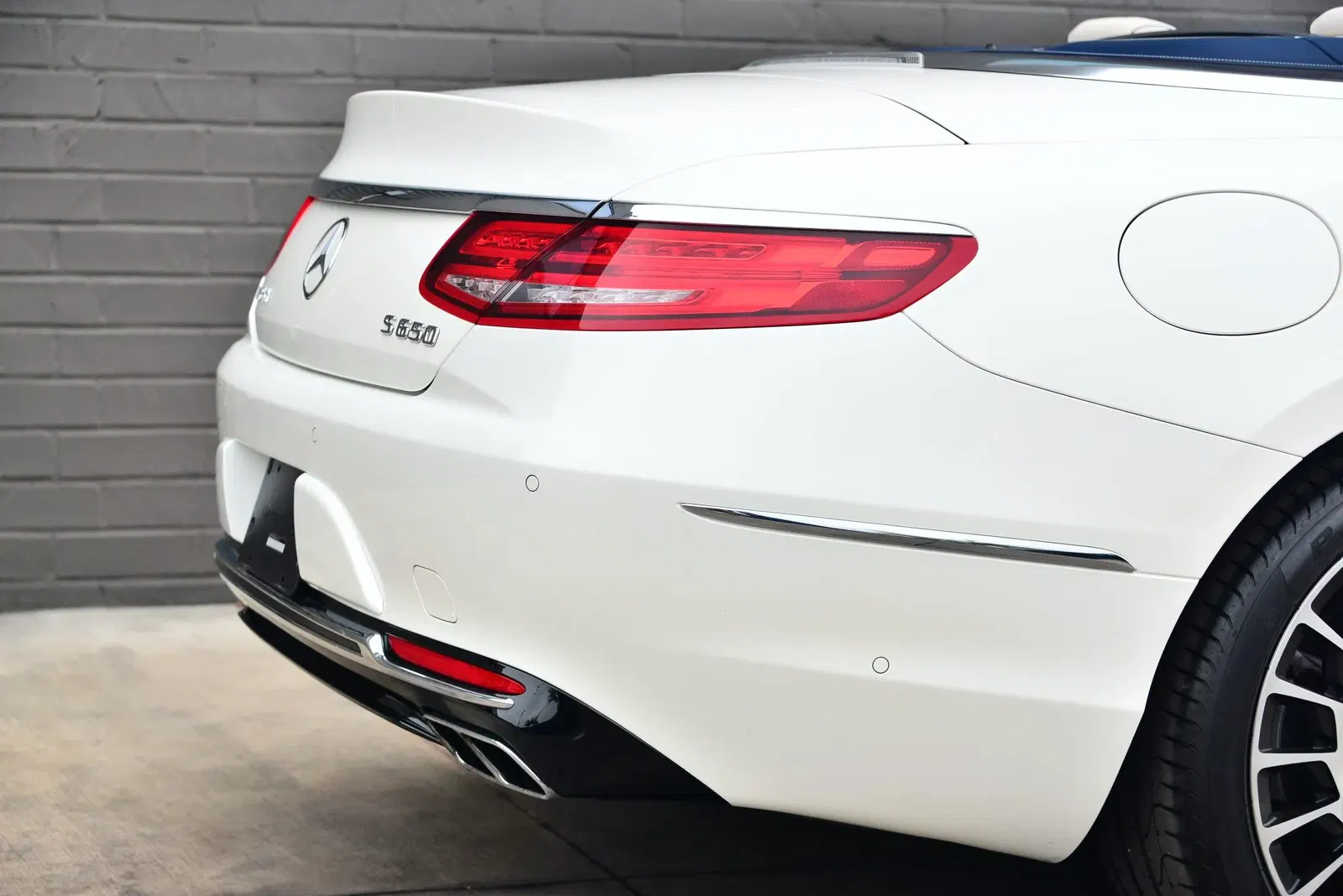 2,700-Mile 2017 Mercedes-Maybach S650 Cabriolet