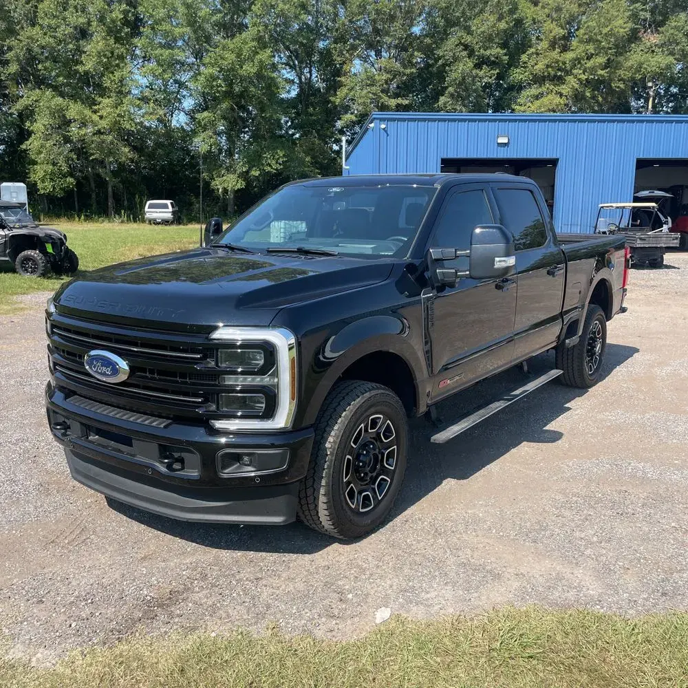 2025 Ford F-250 Super Duty Platinum
