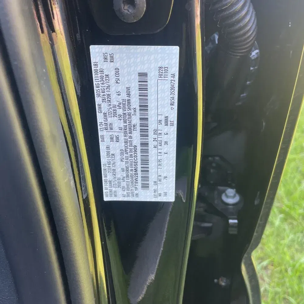 2025 Ford F-250 Super Duty Platinum
