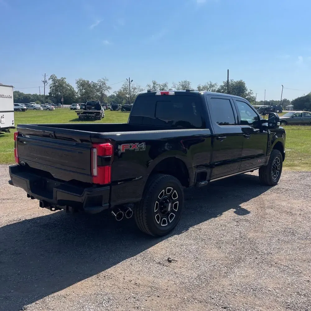 2025 Ford F-250 Super Duty Platinum
