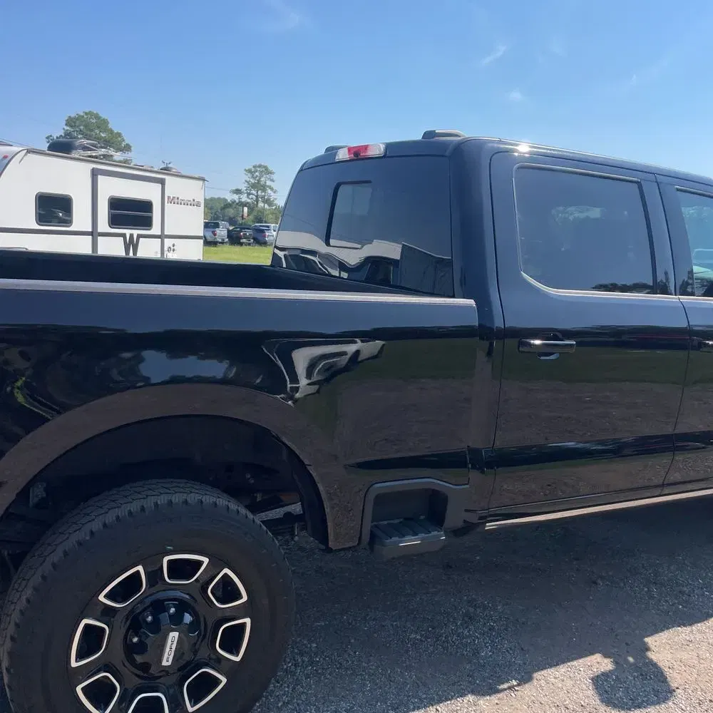 2025 Ford F-250 Super Duty Platinum