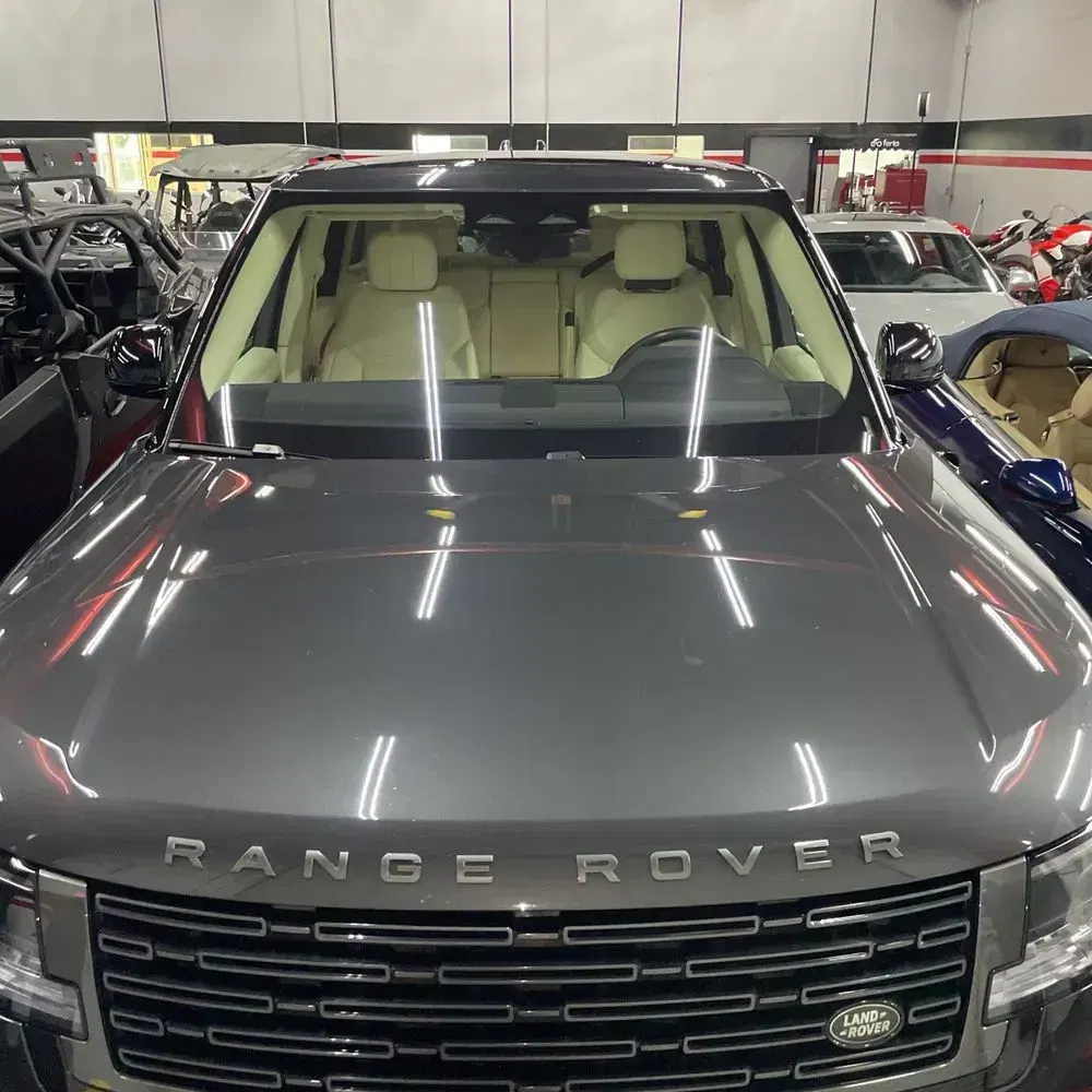 2023 Land Rover Range Rover SE