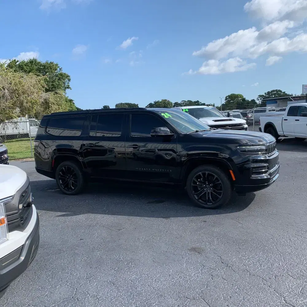 2024 Jeep Grand Wagoneer L Series III Obsidian