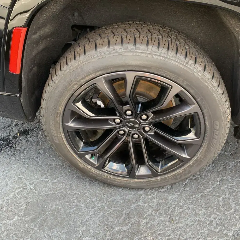 2024 Jeep Grand Wagoneer L Series III Obsidian