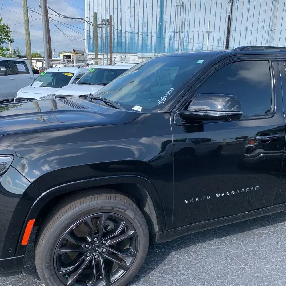 2024 Jeep Grand Wagoneer L Series III Obsidian