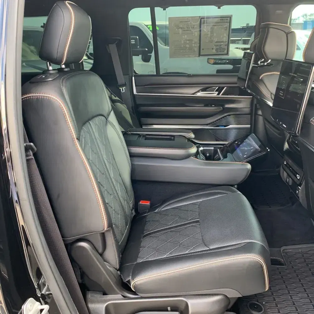 2024 Jeep Grand Wagoneer L Series III Obsidian