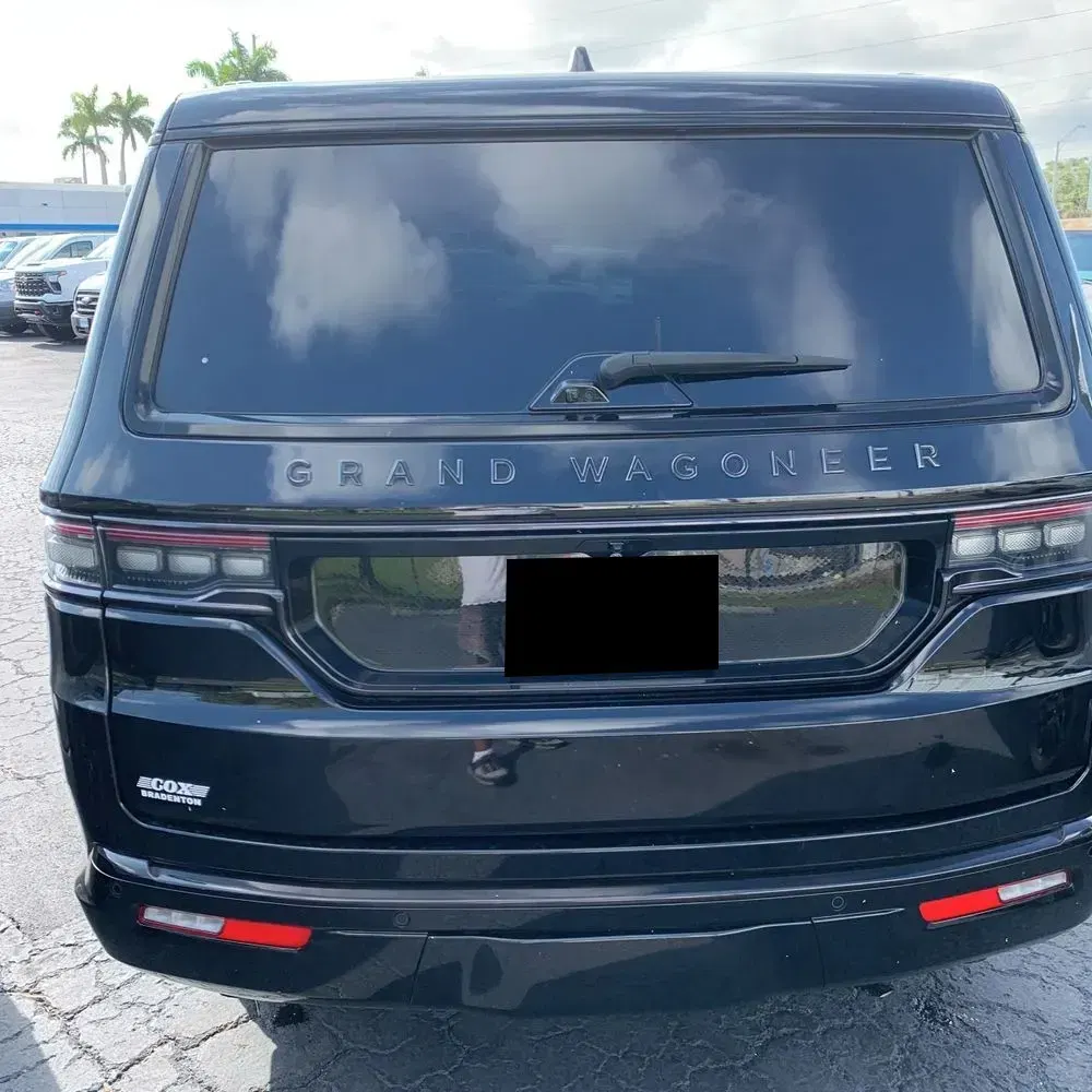 2024 Jeep Grand Wagoneer L Series III Obsidian